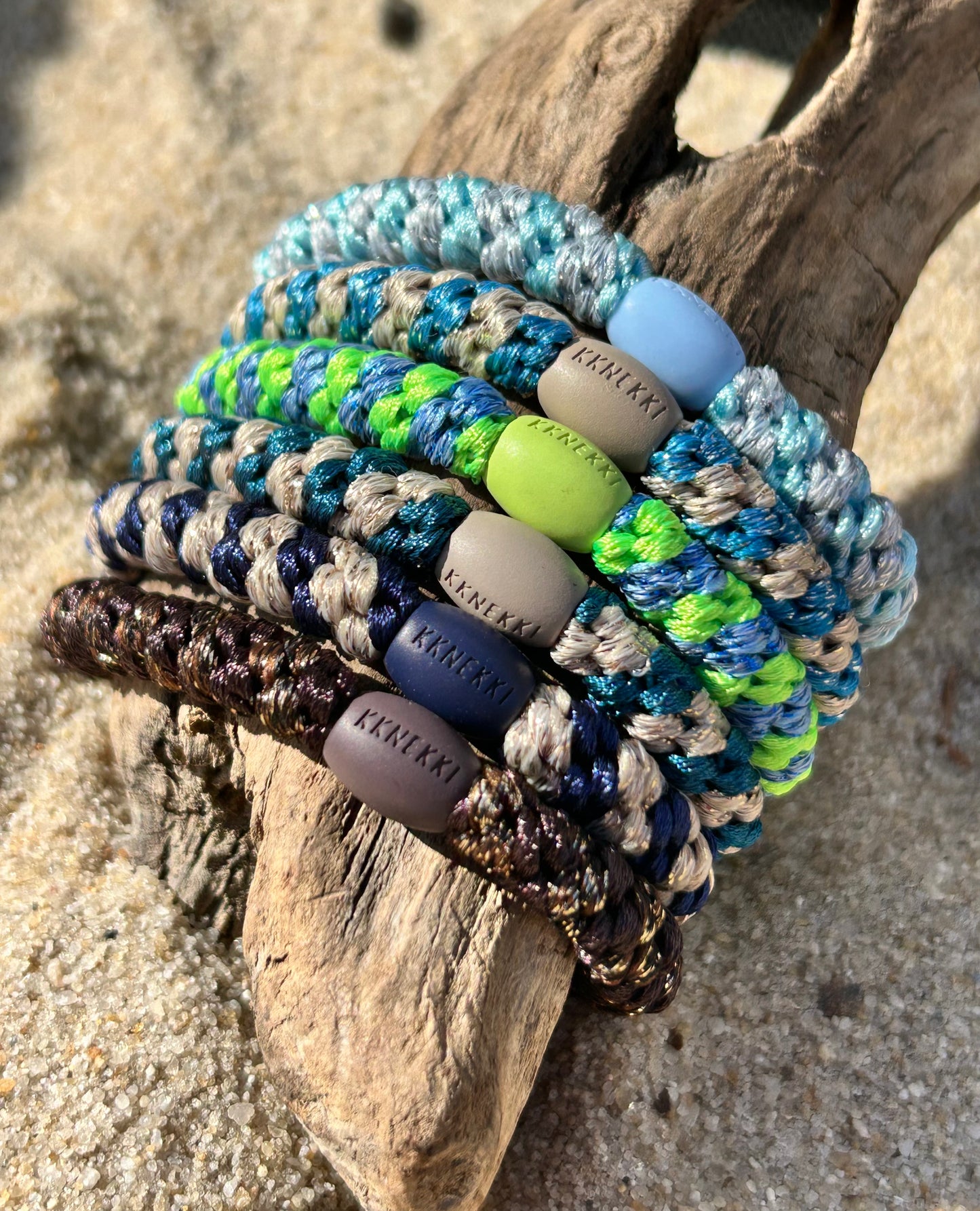KKNEKKI Haar & Armbänder | STRIPES
