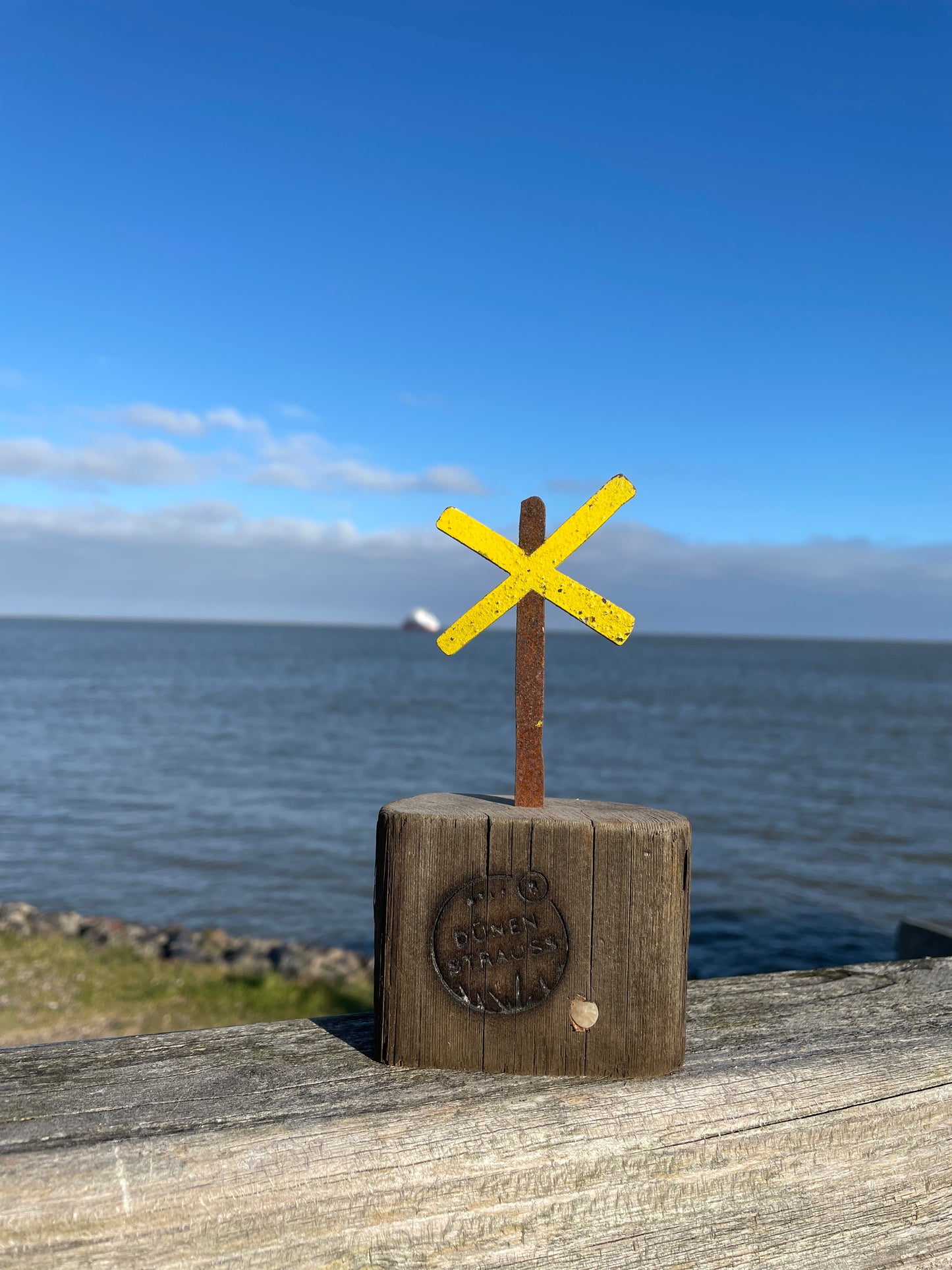 Mini Driftwood Skulpturen Buhnenkreuz