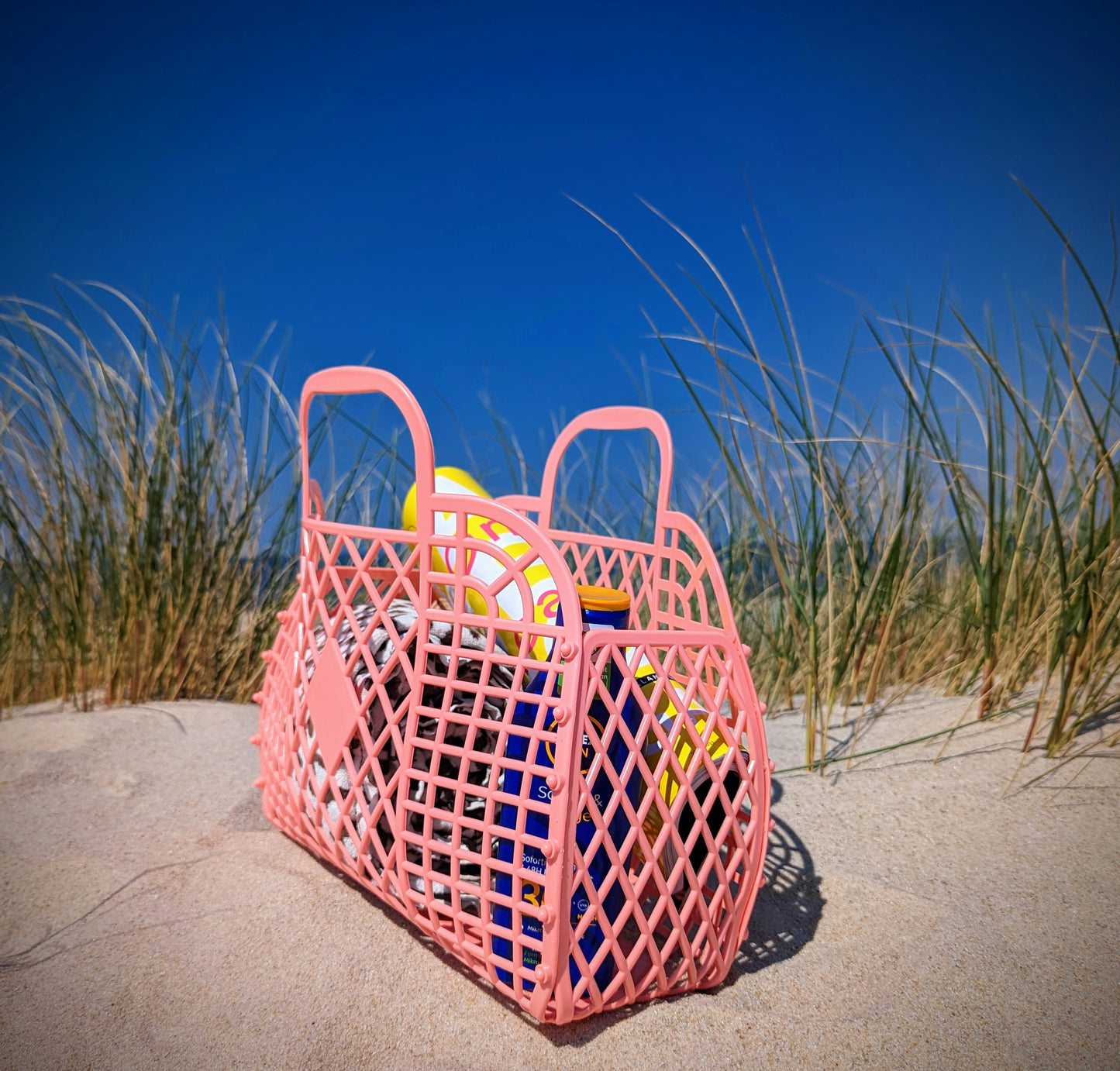 Retro Beach Bag · Retro Basket