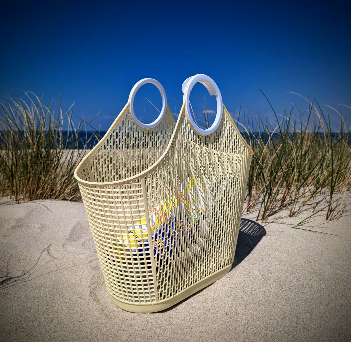 Retro Beach Bag · Fiesta Shopper