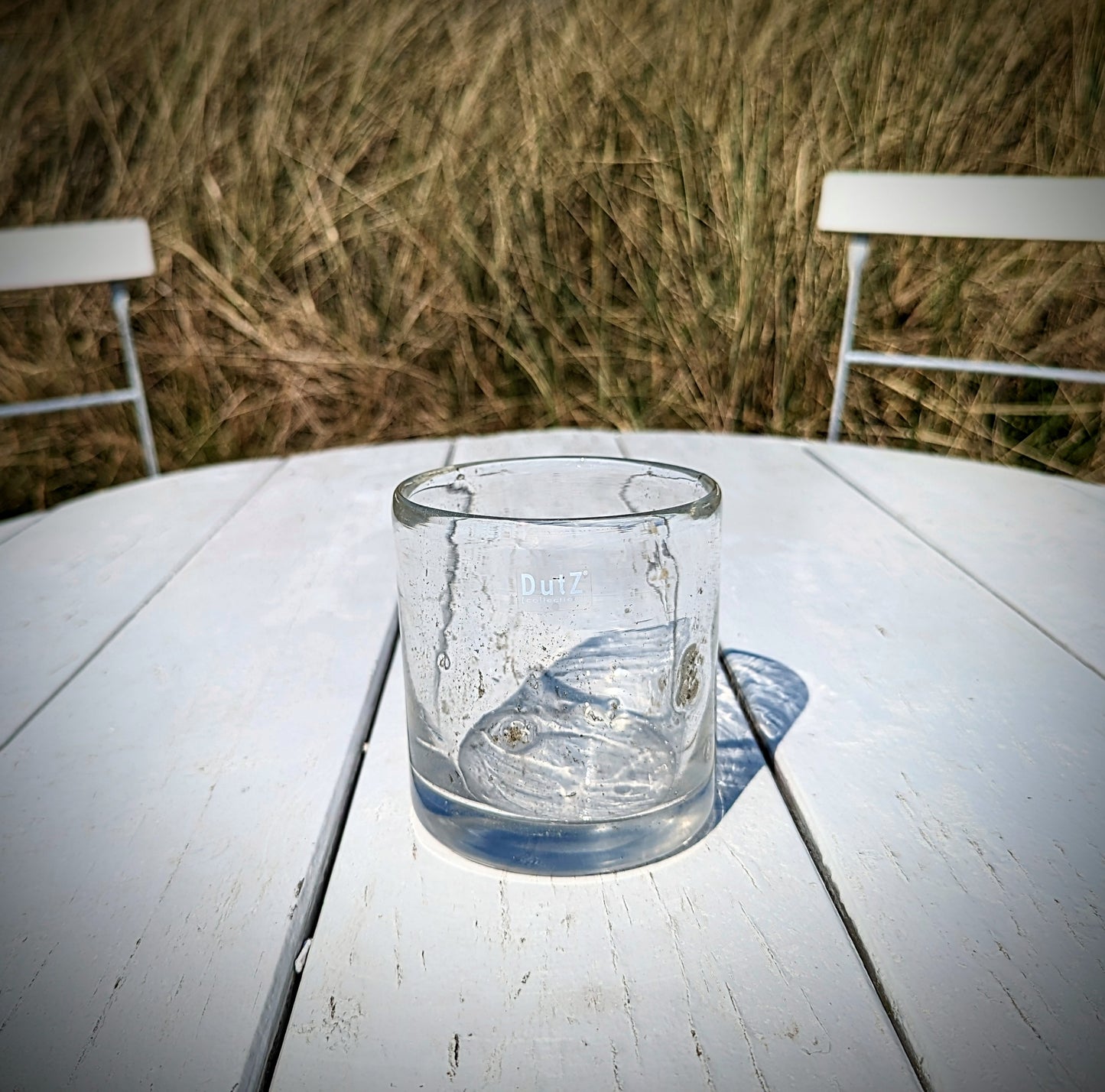 DutZ Zylinder Vase · Metal Chips