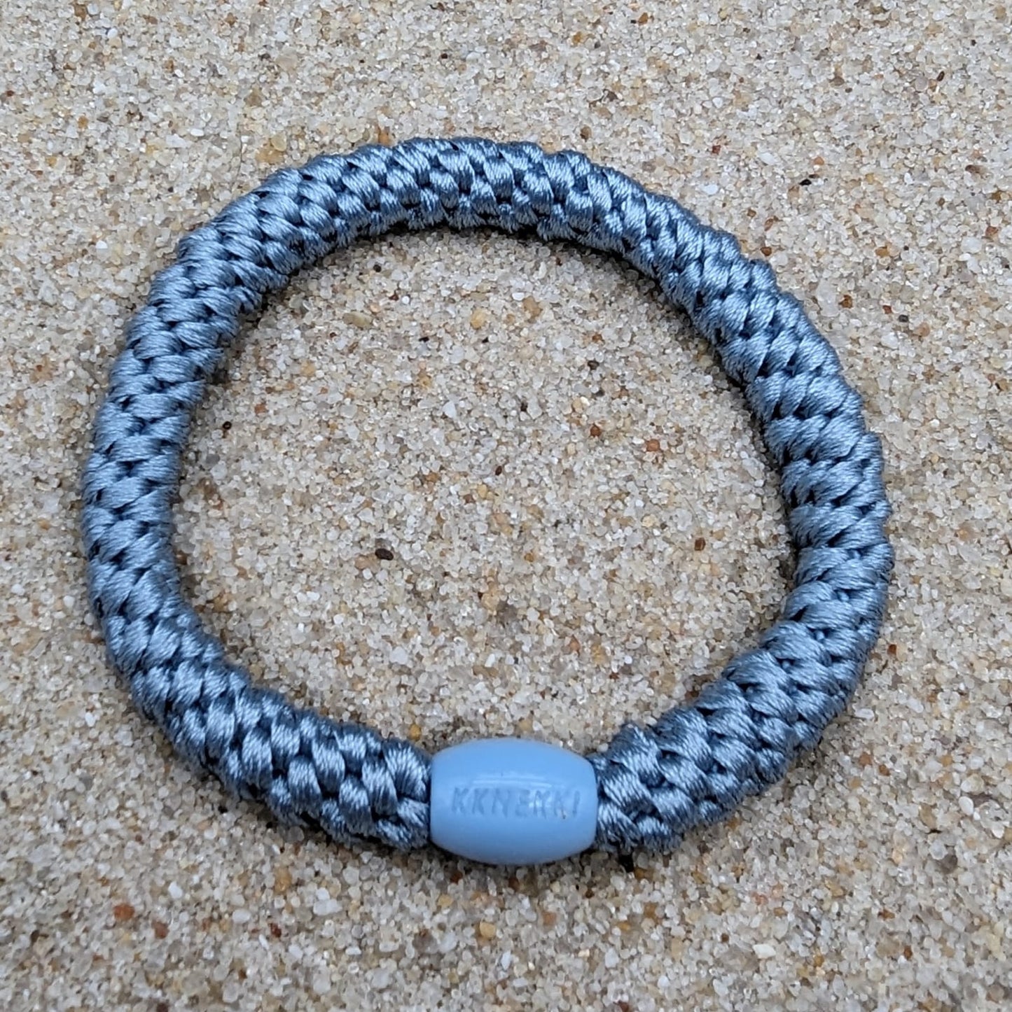 KKNEKKI Haar & Armbänder | Clean