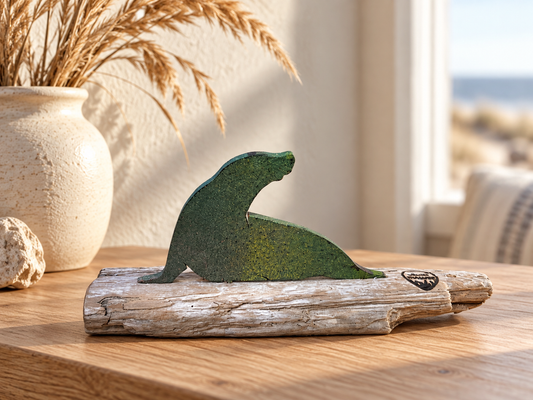 🌊 Driftwood Skulptur Robbe „Willi“ – der Charme der Nordsee in Holz und Stahl