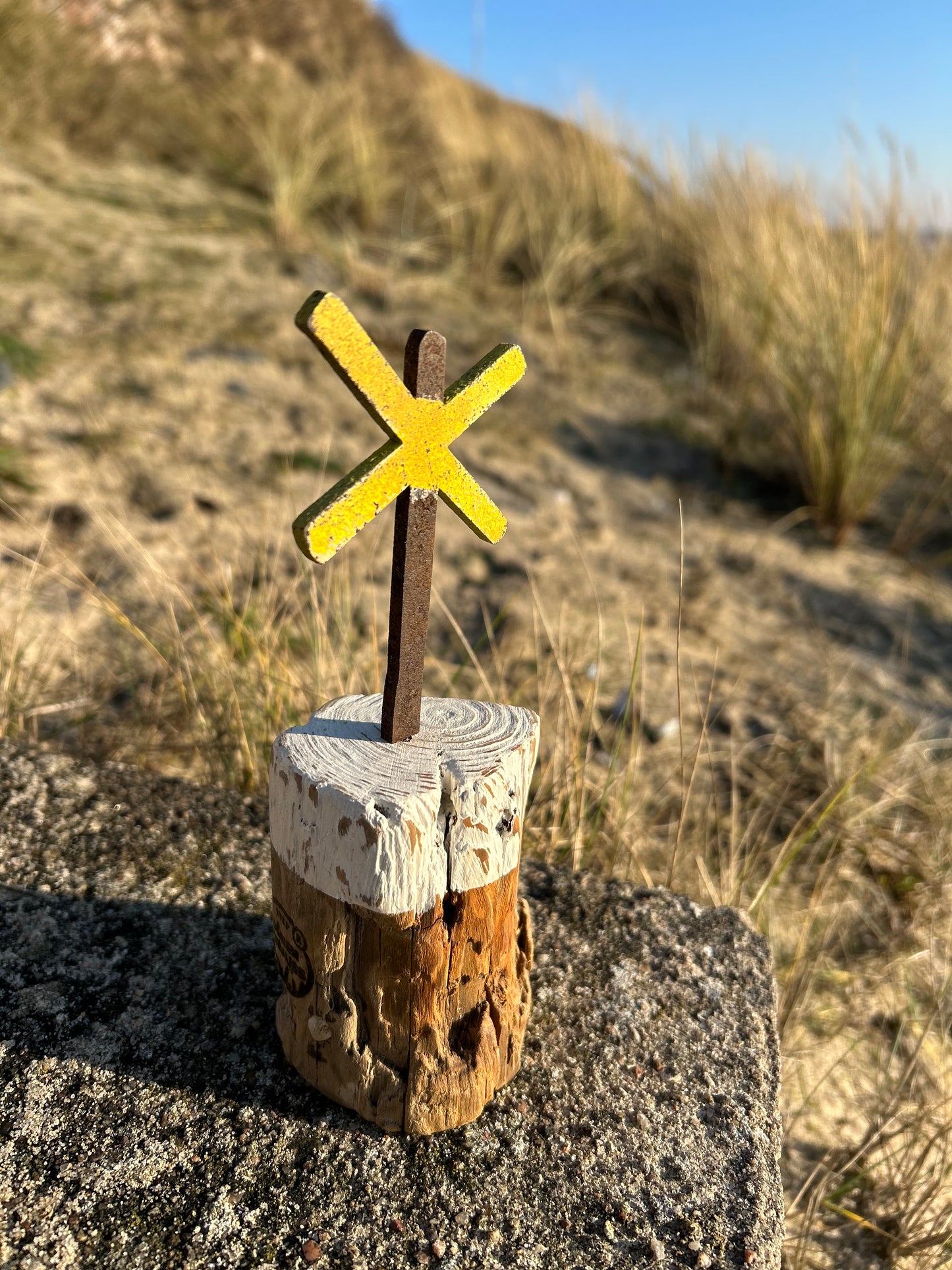Mini Driftwood Skulptur „Buhnenkreuz“ – klein, aber voller Küstencharme