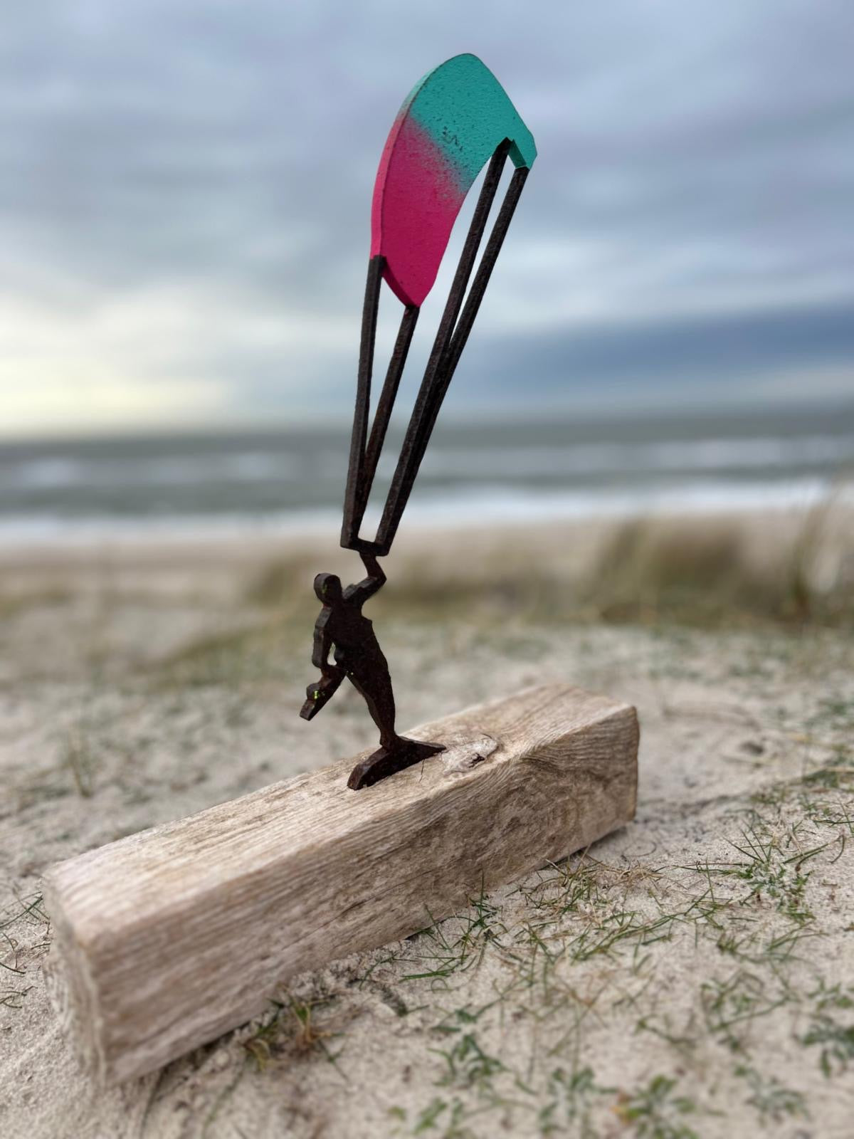🏄 Driftwood Skulptur „Surfer“ – Wellen, Wind & Freiheit