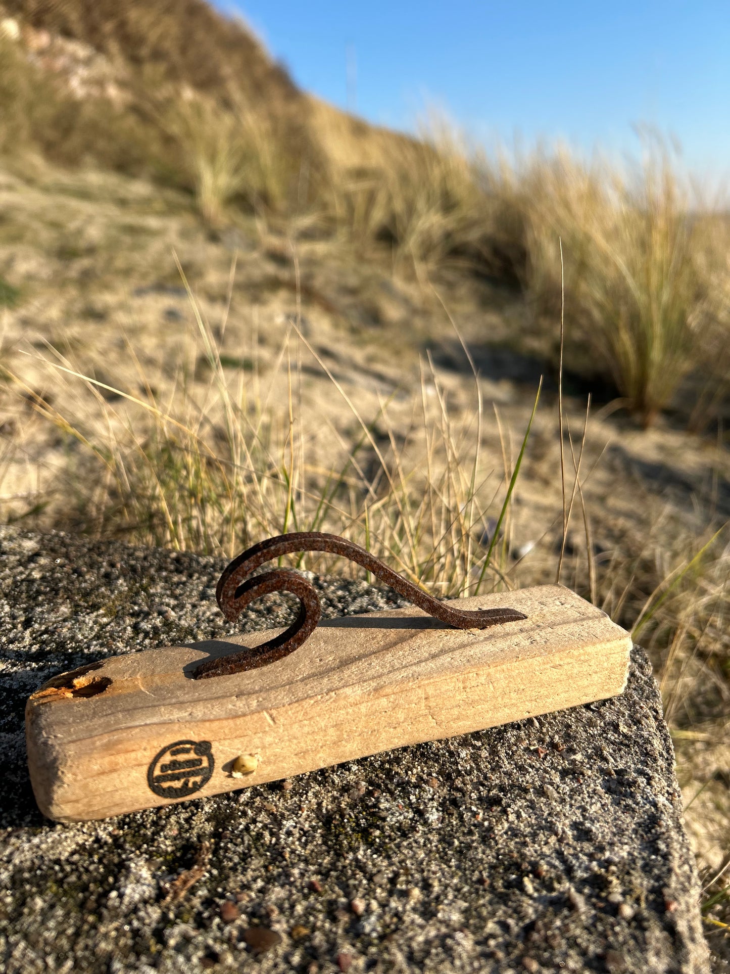🌊 Mini Driftwood Skulptur „Welle“ – klein, natürlich, einzigartig