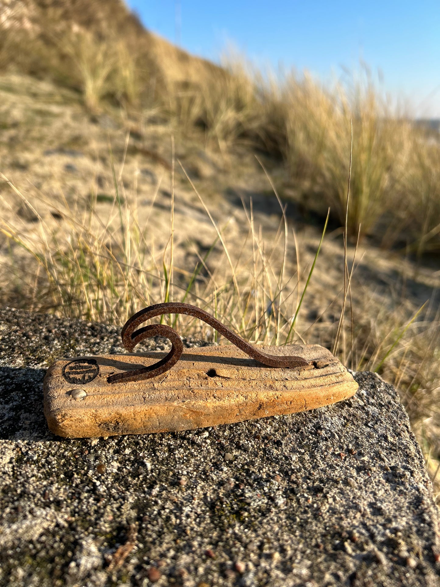 🌊 Mini Driftwood Skulptur „Welle“ – klein, natürlich, einzigartig