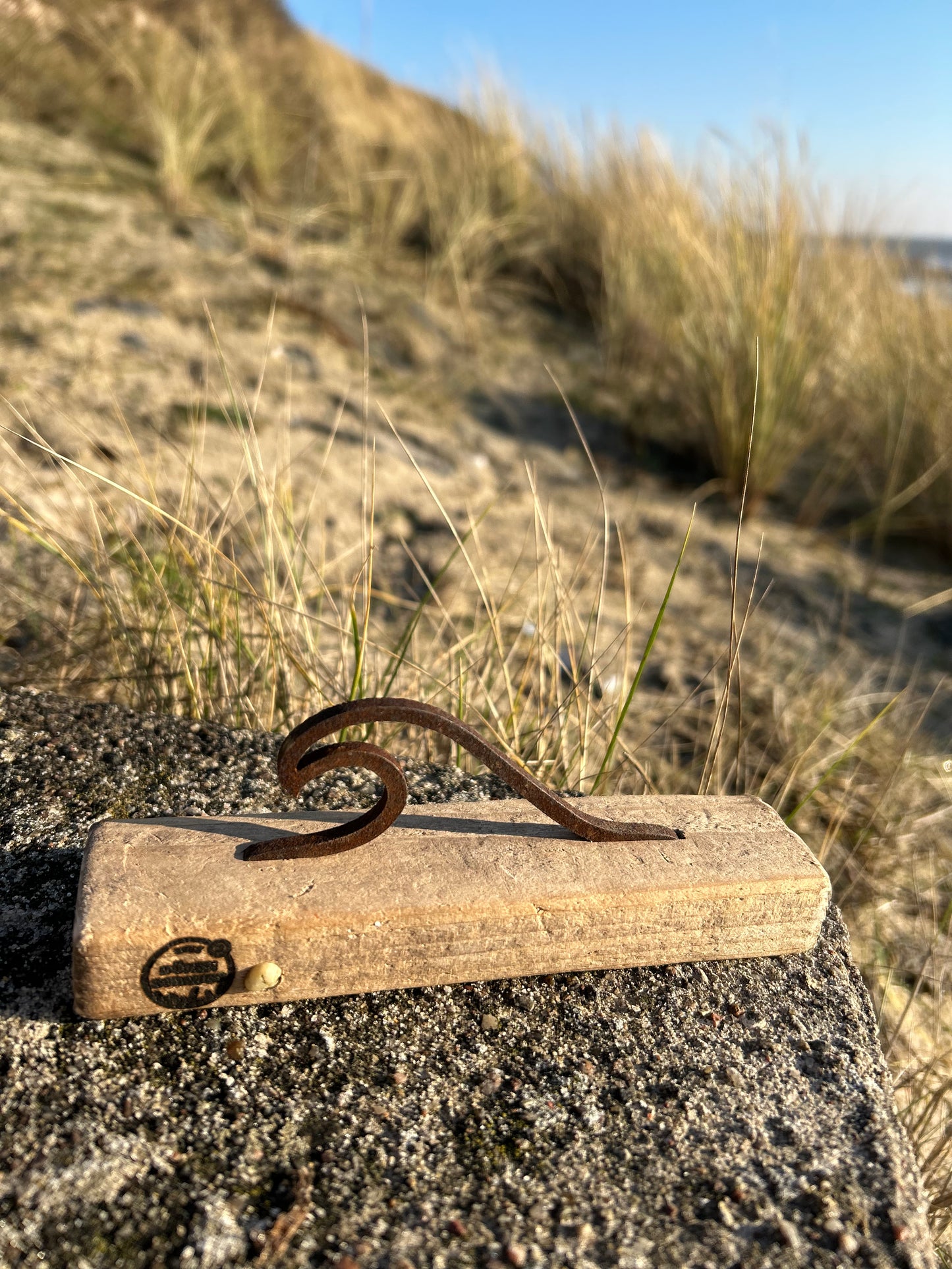 🌊 Mini Driftwood Skulptur „Welle“ – klein, natürlich, einzigartig