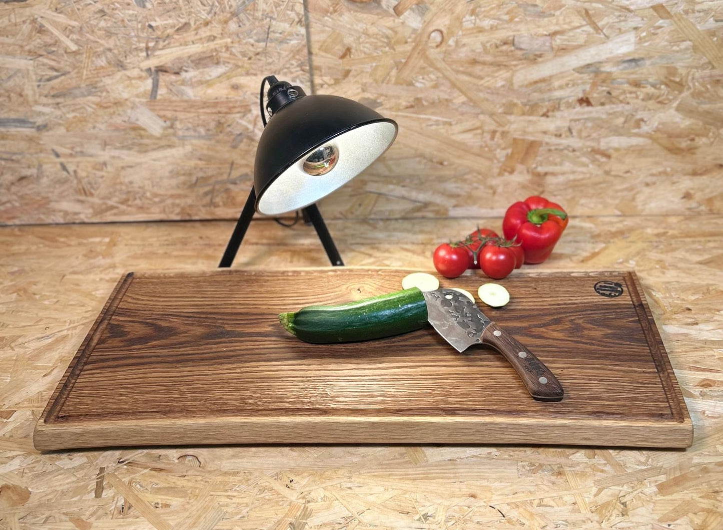 Sylter Bohlen – Schneide- & Servierbretter aus massiver, geräucherter Wildeiche