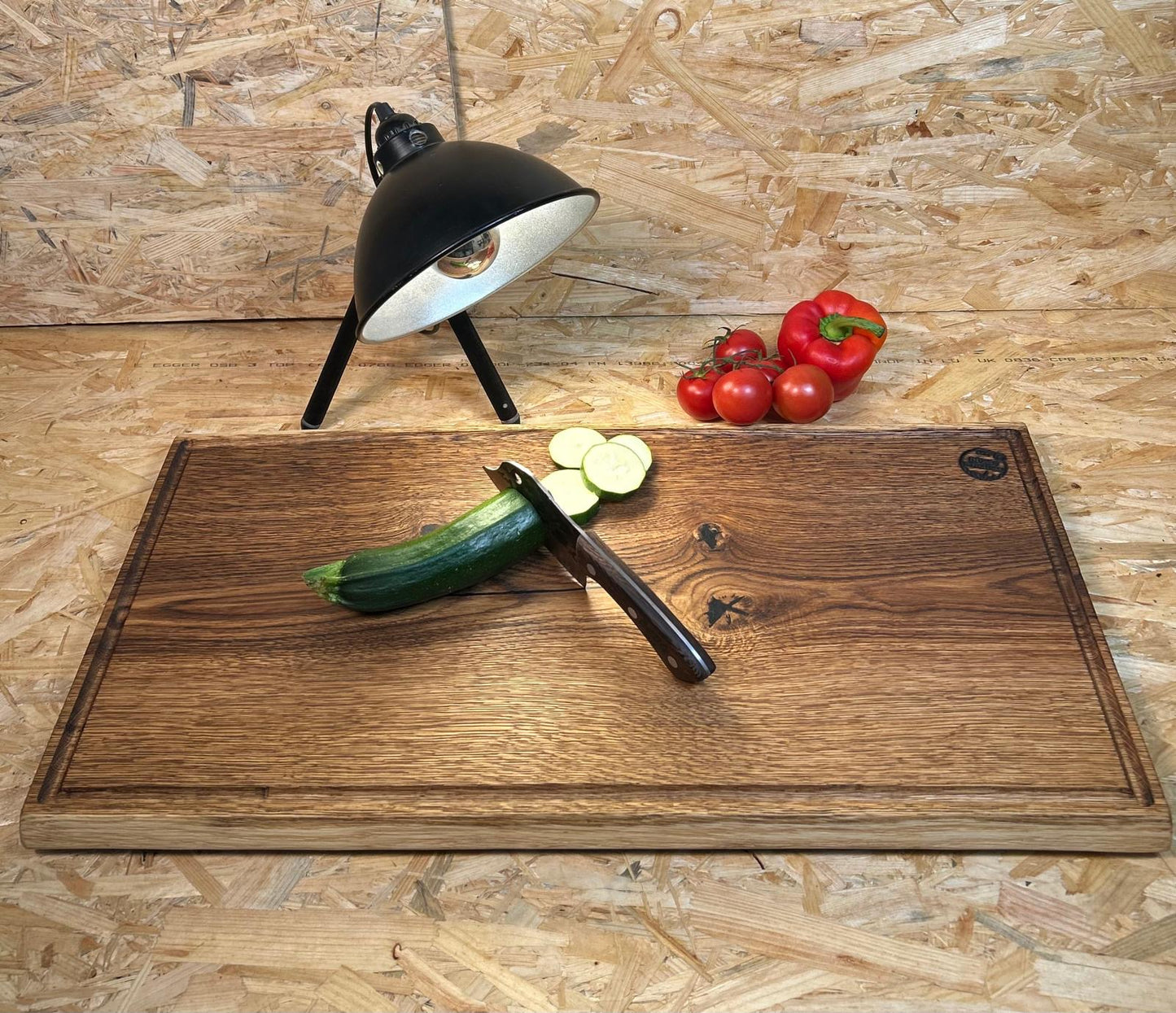 Sylter Bohlen – Schneide- & Servierbretter aus massiver, geräucherter Wildeiche