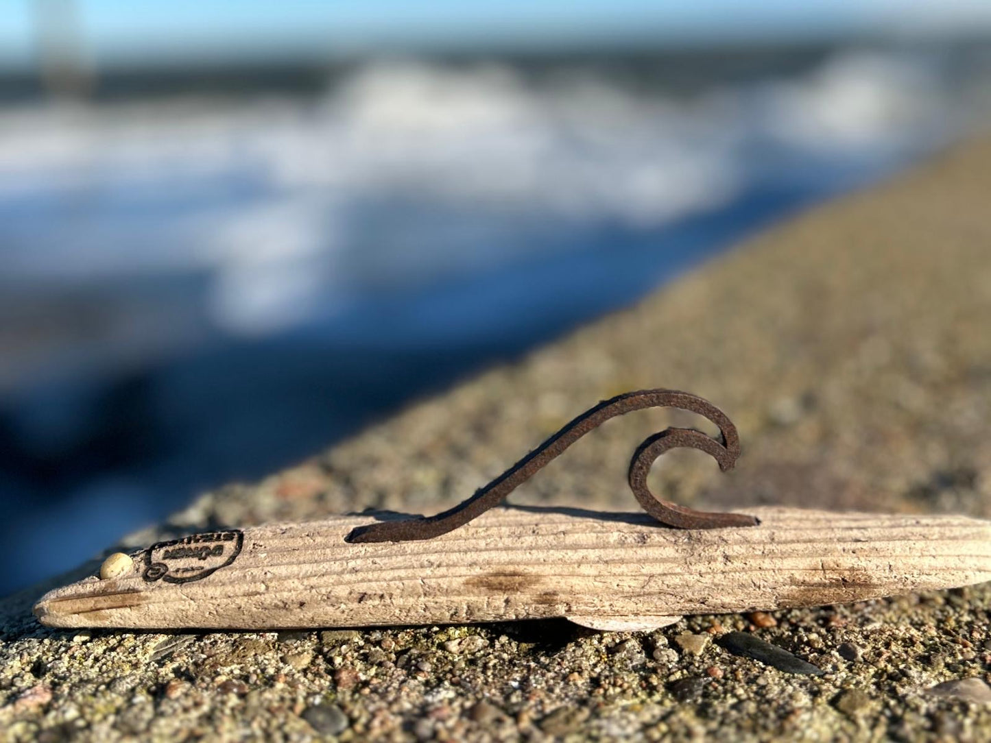 🌊 Mini Driftwood Skulptur „Welle“ – klein, natürlich, einzigartig